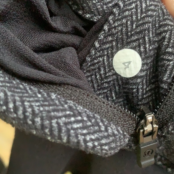Lululemon Think Fast Hoodie Heathered Herringbone Black - Picture 14 of 16